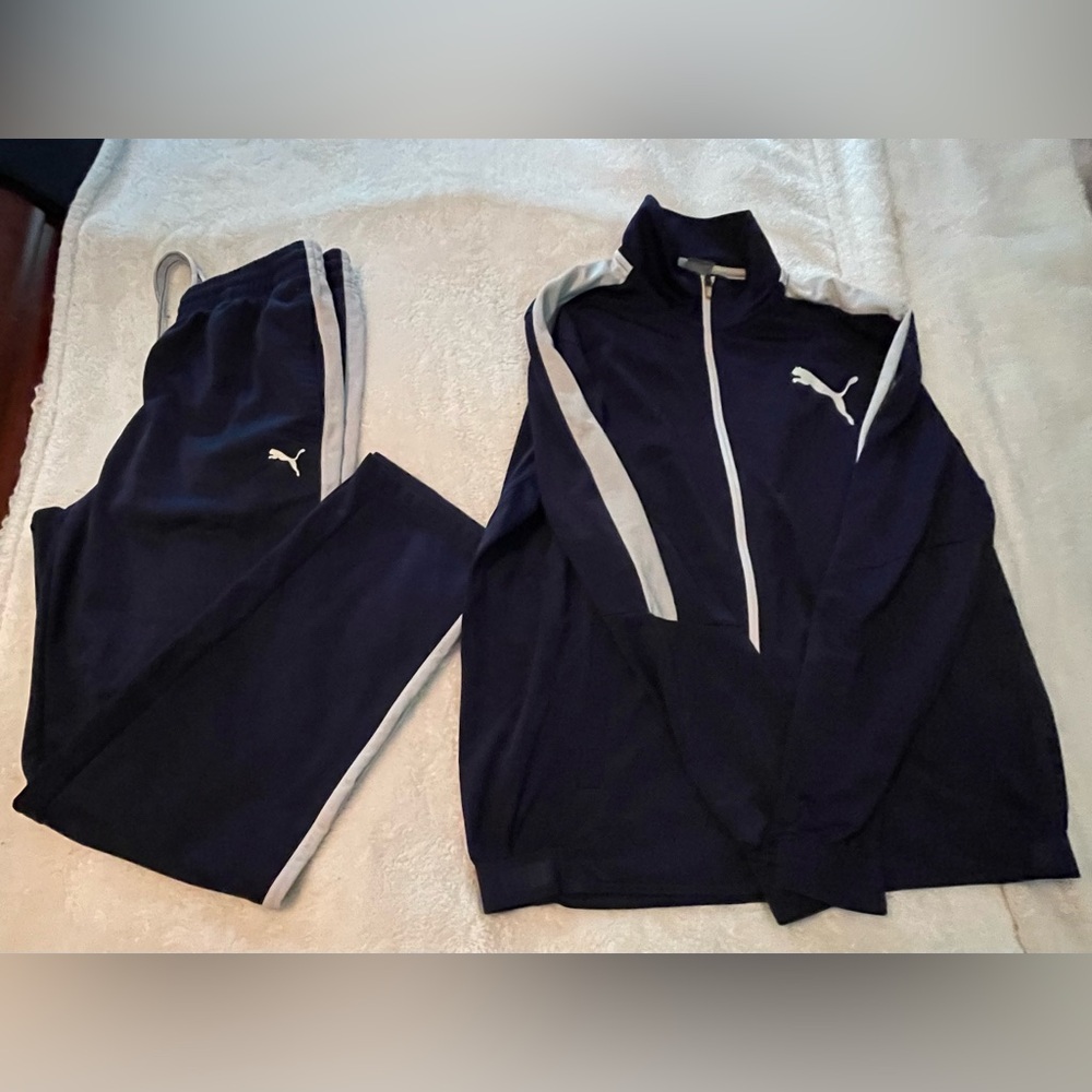 Men’s Puma tracksuit size XL like new